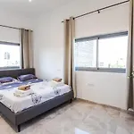 Rabin Square Elegant One Bedroom Apartment