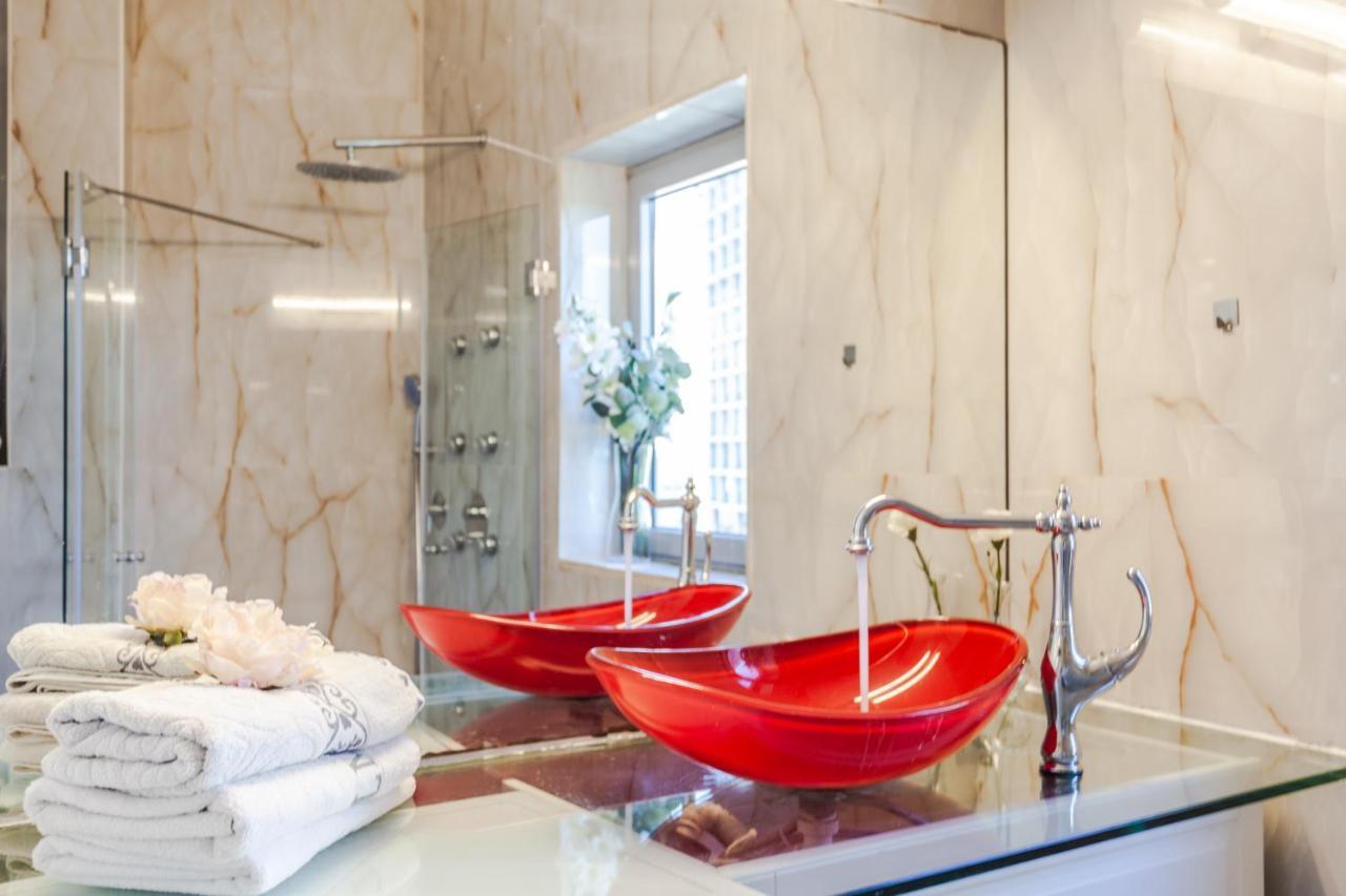 Rabin Square Elegant One Bedroom Căn hộ Tel Aviv
